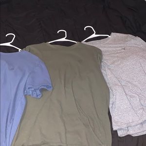 3 American Eagle T-Shirts